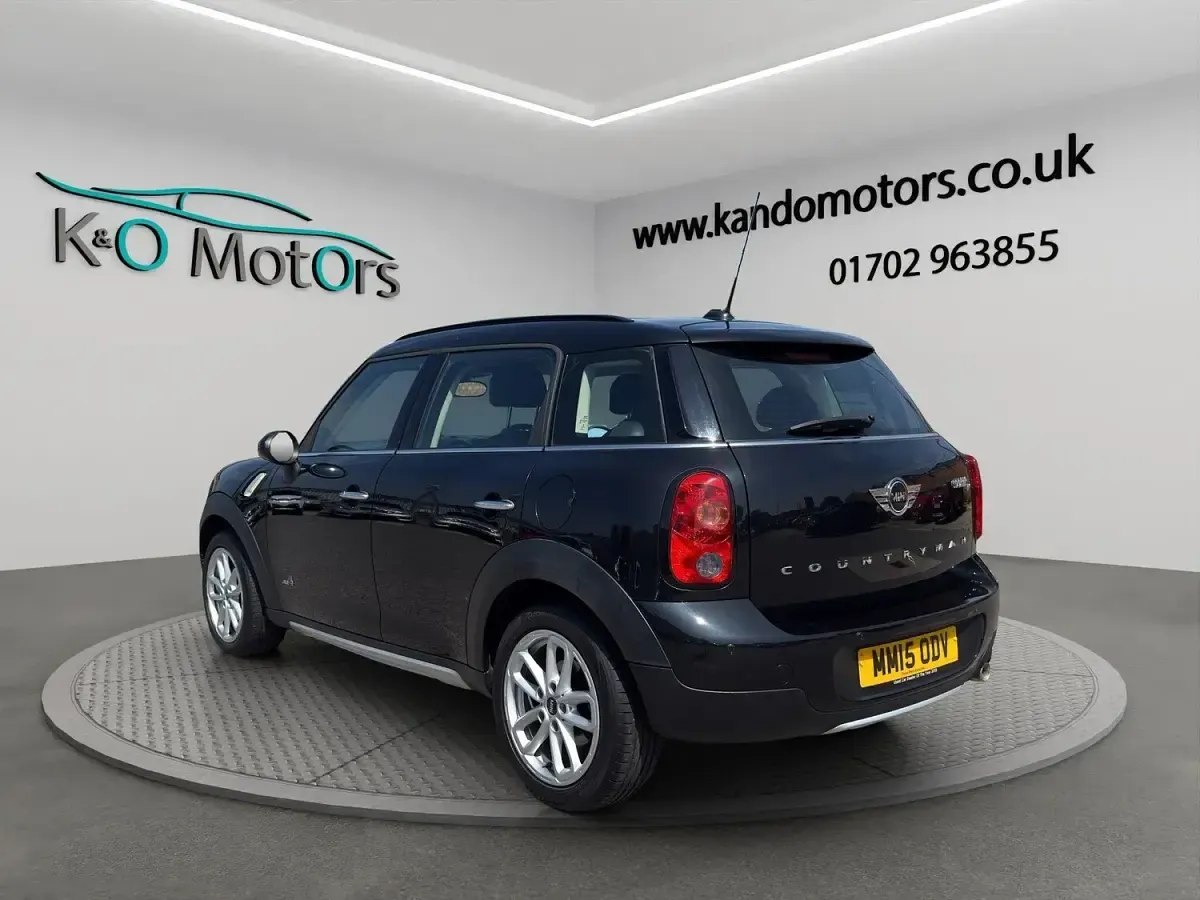 Used Mini Cooper D 2015 Black Hatchback