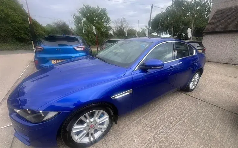 Używany Jaguar XE Prestige 200 KM (147 kW) 2016 Sedan/Limuzyna