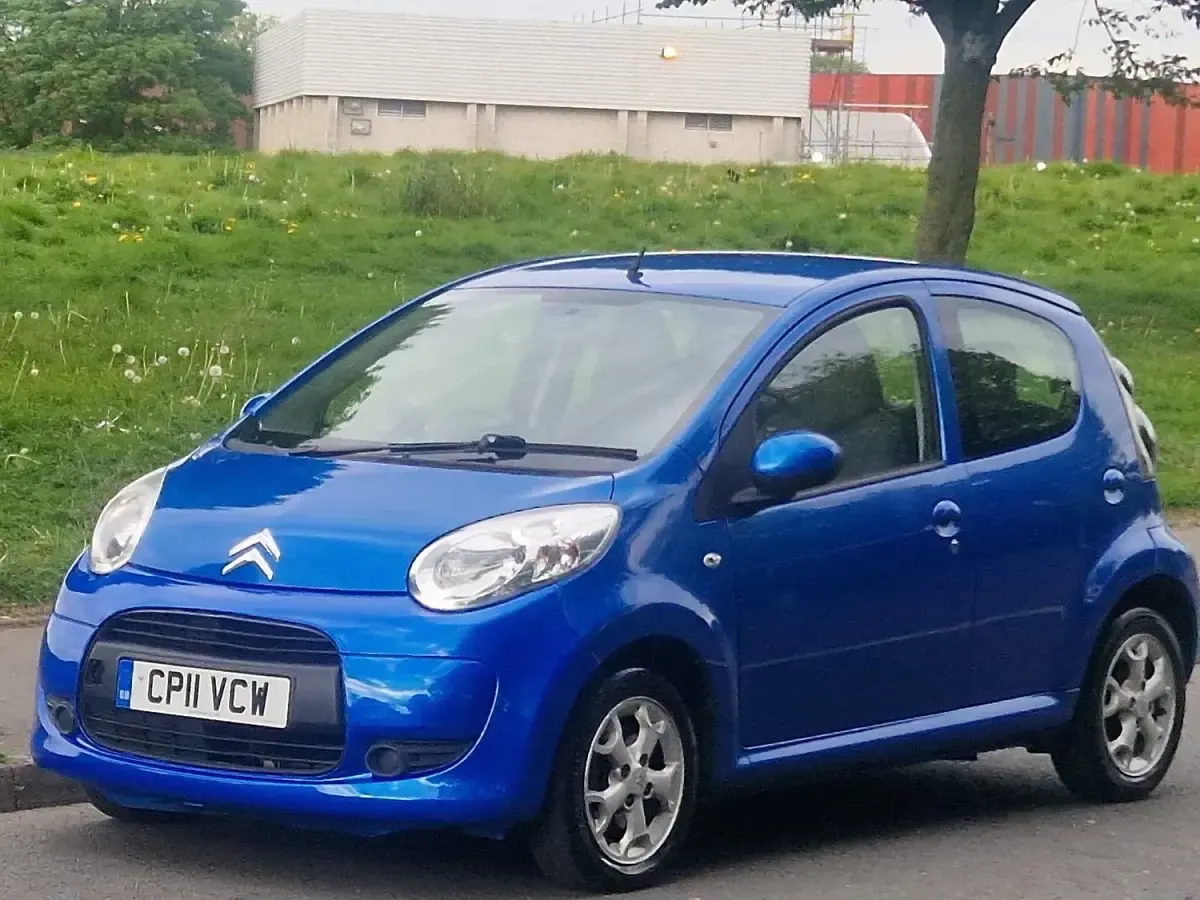 Używany Citroën C1 VTR Sport 2011 Niebieski Hatchback