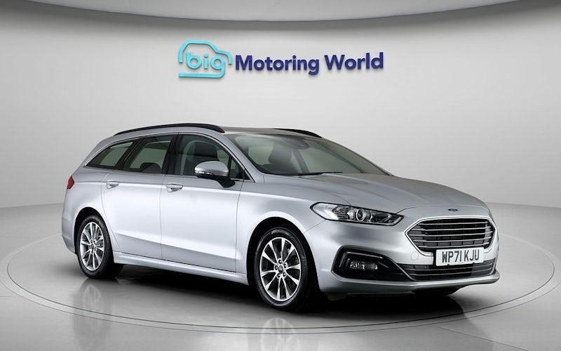 Used Ford Mondeo Zetec 188 HP (138 kW) 2021 Silver Estate