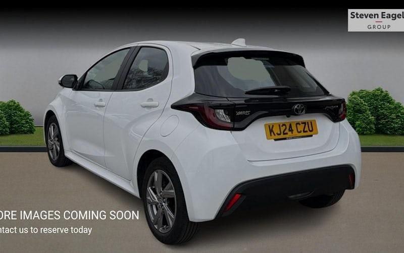 Used Toyota Yaris Hybrid 116 HP (85 kW) 2026 Hatchback