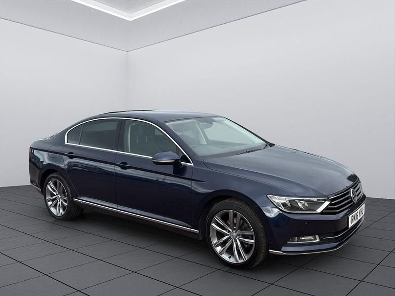 Blue Used 2016 VW Passat GT Sedan | £8,350 (Fair price) - Image 1/4