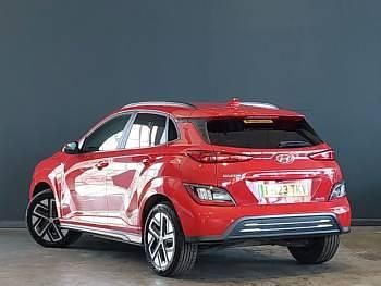 Used Hyundai Kona Premium 100 kW (136 HP) 2023 Red SUV