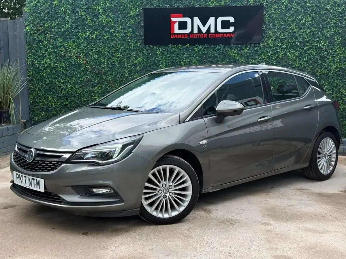 Used Vauxhall Astra Elite 2017 Grey Hatchback