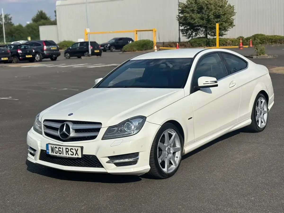 Used Mercedes C220 Sport Edition 2012 White Coupe