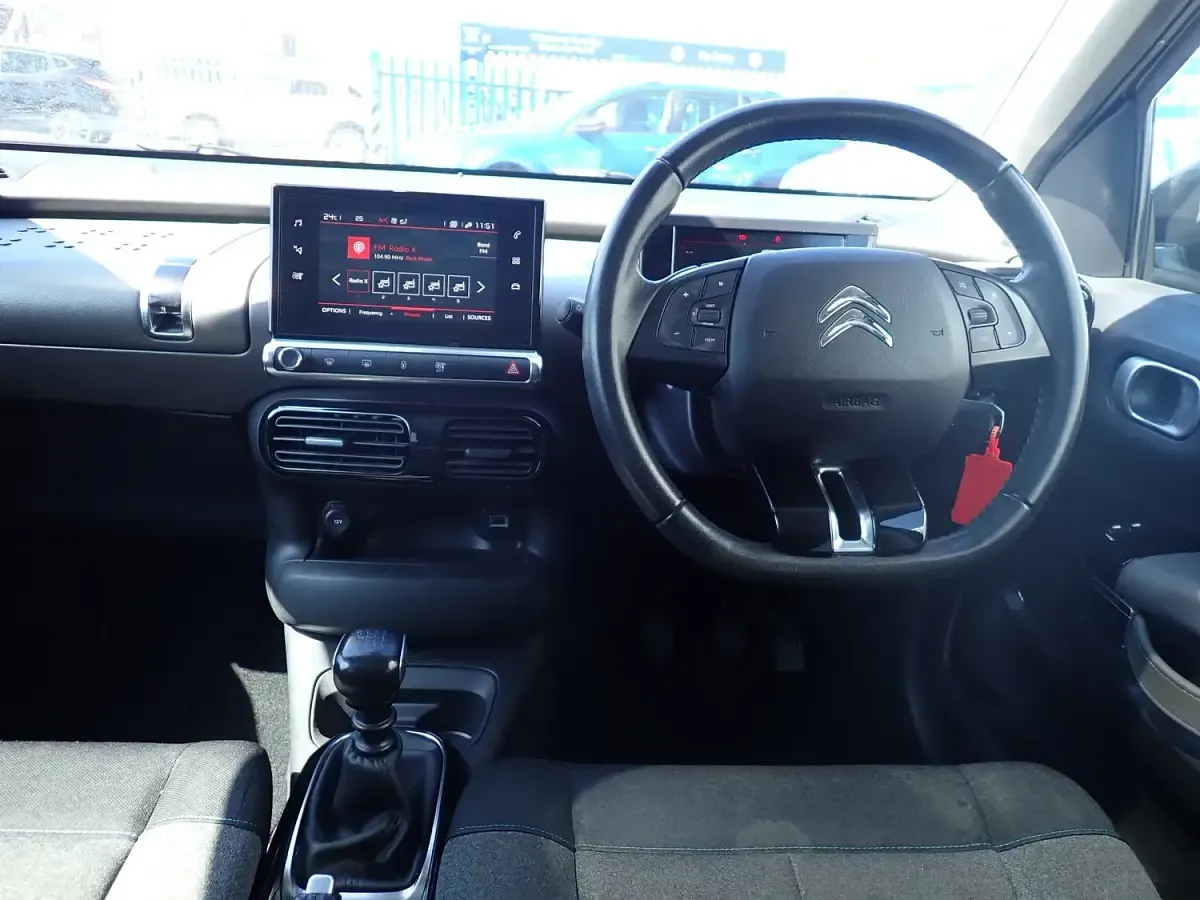 Used Citroën C4 Cactus Flair 110 HP (80 kW) 2019 Grey Hatchback