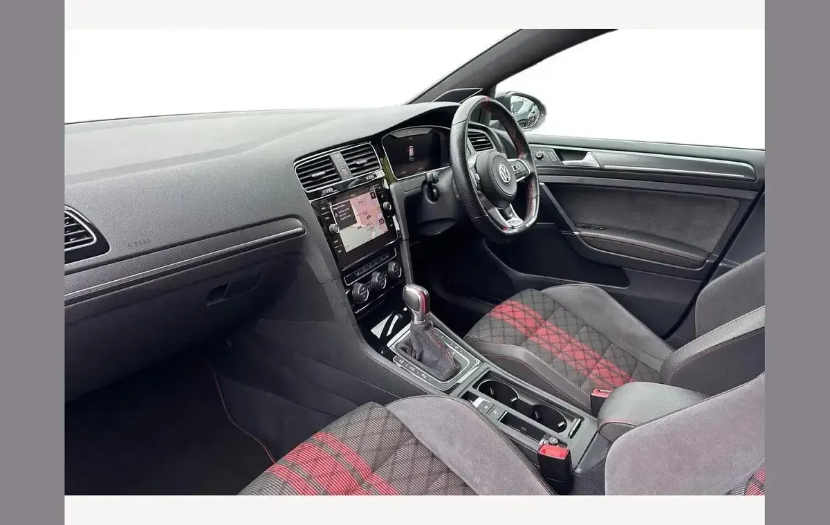 Used VW Golf VIII GTI 286 HP (210 kW) 2020 White Hatchback
