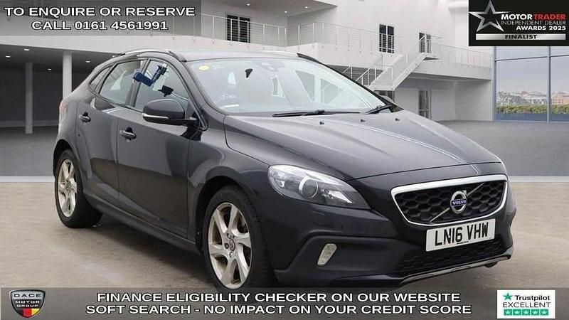Black Used 2016 Volvo V40 CC Estate | £9,640 (Fair price) - Image 1/4