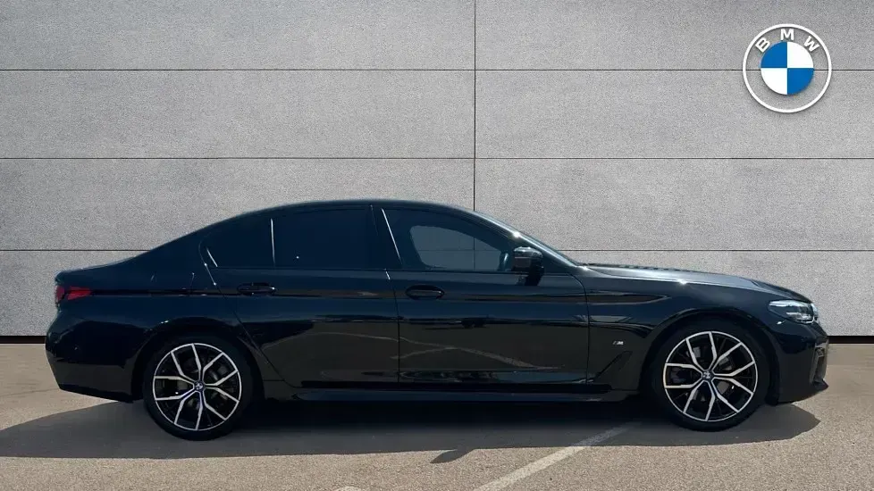 Used BMW 520 M Sport 187 HP (137 kW) 2023 Black Sedan