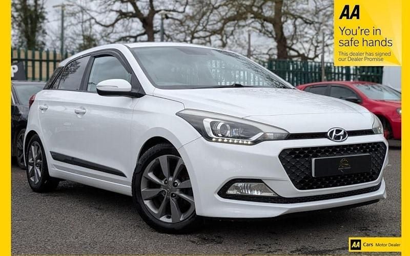 Używany Hyundai i20 Premium 90 KM (66 kW) 2015 Hatchback