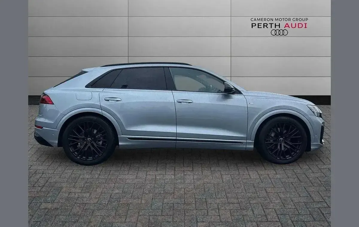 New Audi Q8 Black Edition 281 HP (206 kW) 2026 Silver SUV
