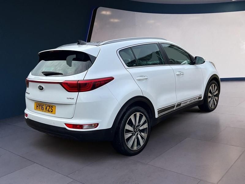 Used Kia Sportage First Edition 182 HP (133 kW) 2016 White SUV