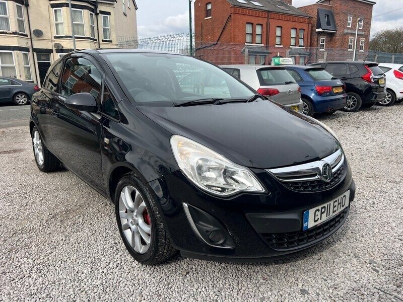 Black Used 2011 Vauxhall Corsa Hatchback | £2,795 (A bit pricey) - Image 1/4
