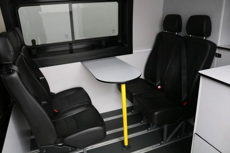 Used Peugeot Boxer 140 HP (102 kW) 2021 White Van