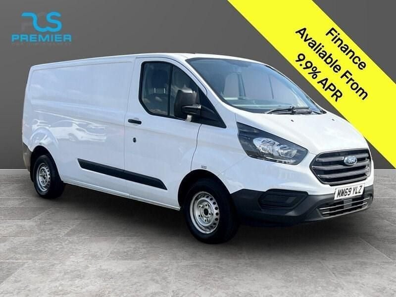 White Used 2019 Ford Transit Custom Van | £7,800 (Super price) - Image 1/3