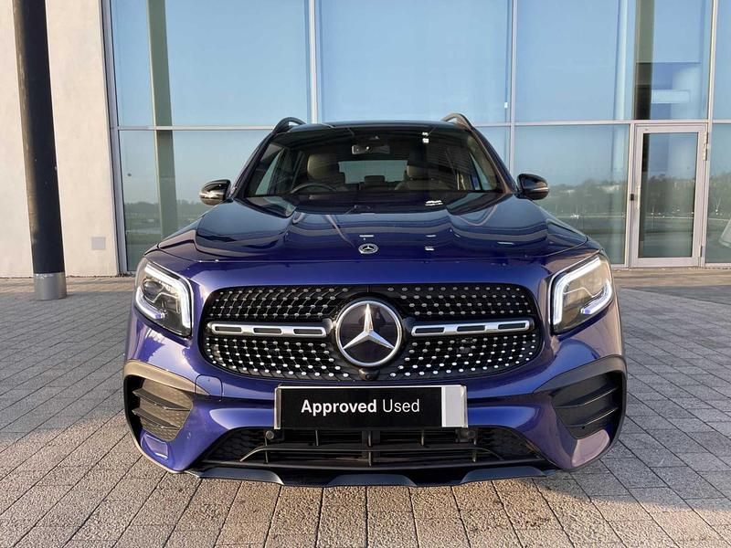 Used Mercedes GLB200 AMG Line Premium Plus 163 HP (119 kW) 2024 Blue SUV