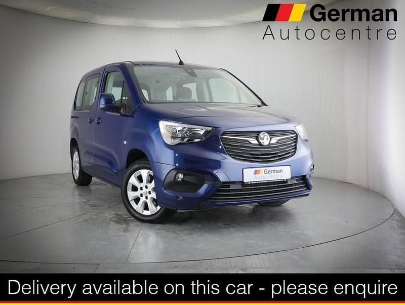 Used Vauxhall Combo S 130 HP (95 kW) 2020 Blue MPV