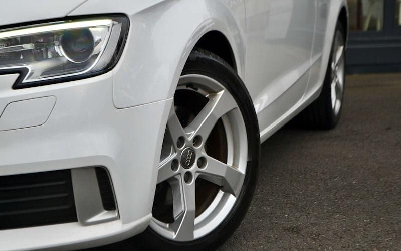 Used Audi A3 Sportback Sport 116 HP (85 kW) 2017 Hatchback