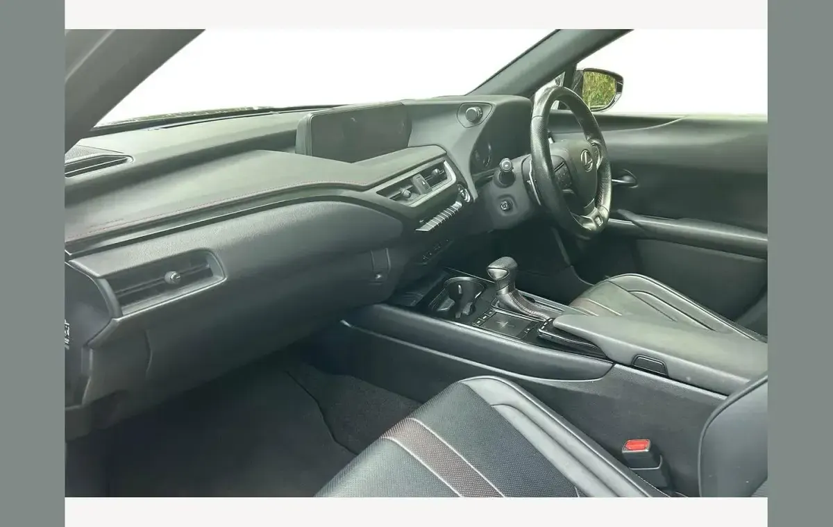 Used Lexus UX 250h Sport Line 184 HP (135 kW) 2020 Green SUV