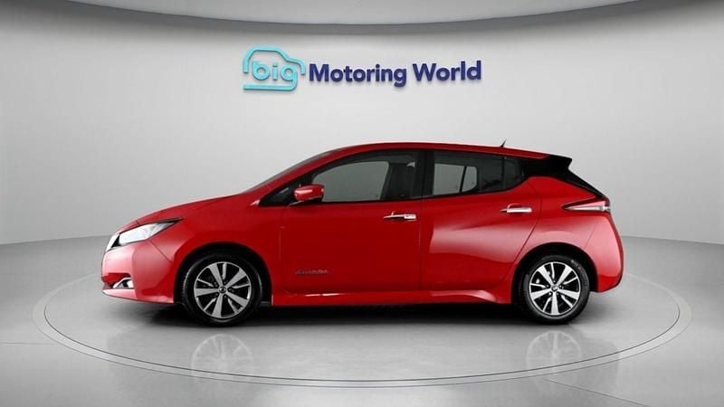 Used Nissan Leaf Acenta 110 kW (150 HP) 2019 Red Hatchback