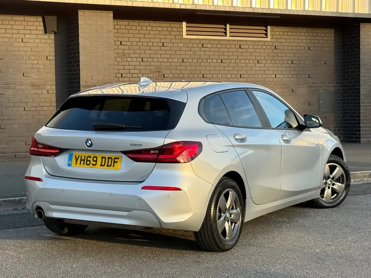 Used BMW 118 2019 Silver Hatchback