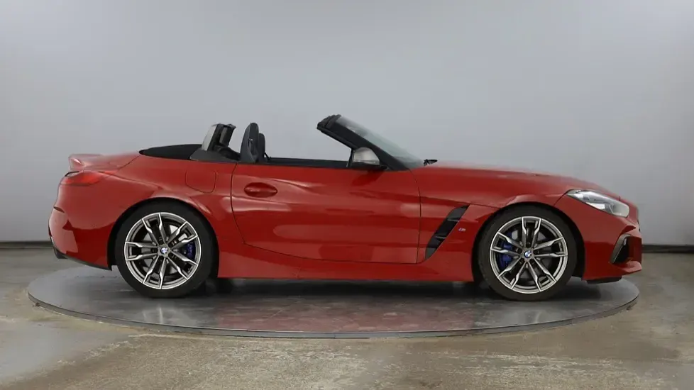 Used BMW Z4 Comfort Edition 340 HP (250 kW) 2021 Red Cabriolet