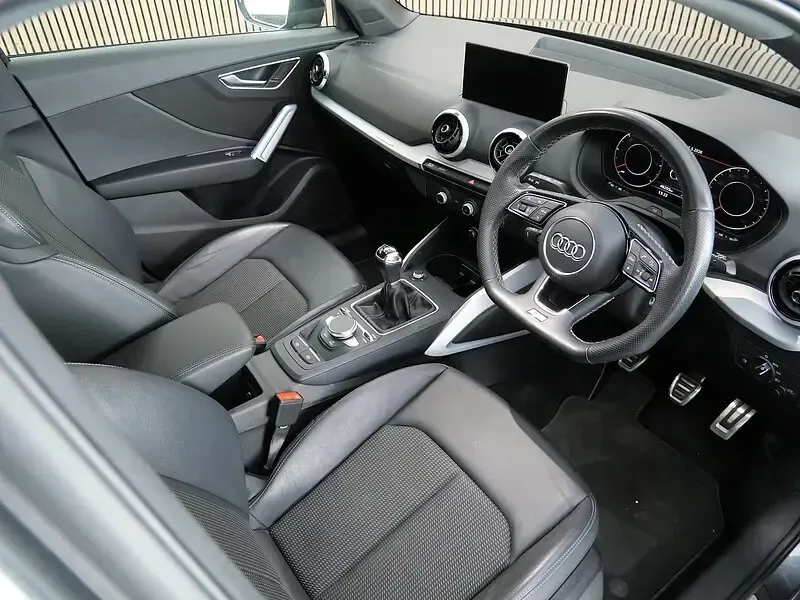 Used Audi Q2 S-Line 114 HP (83 kW) 2022 Grey SUV