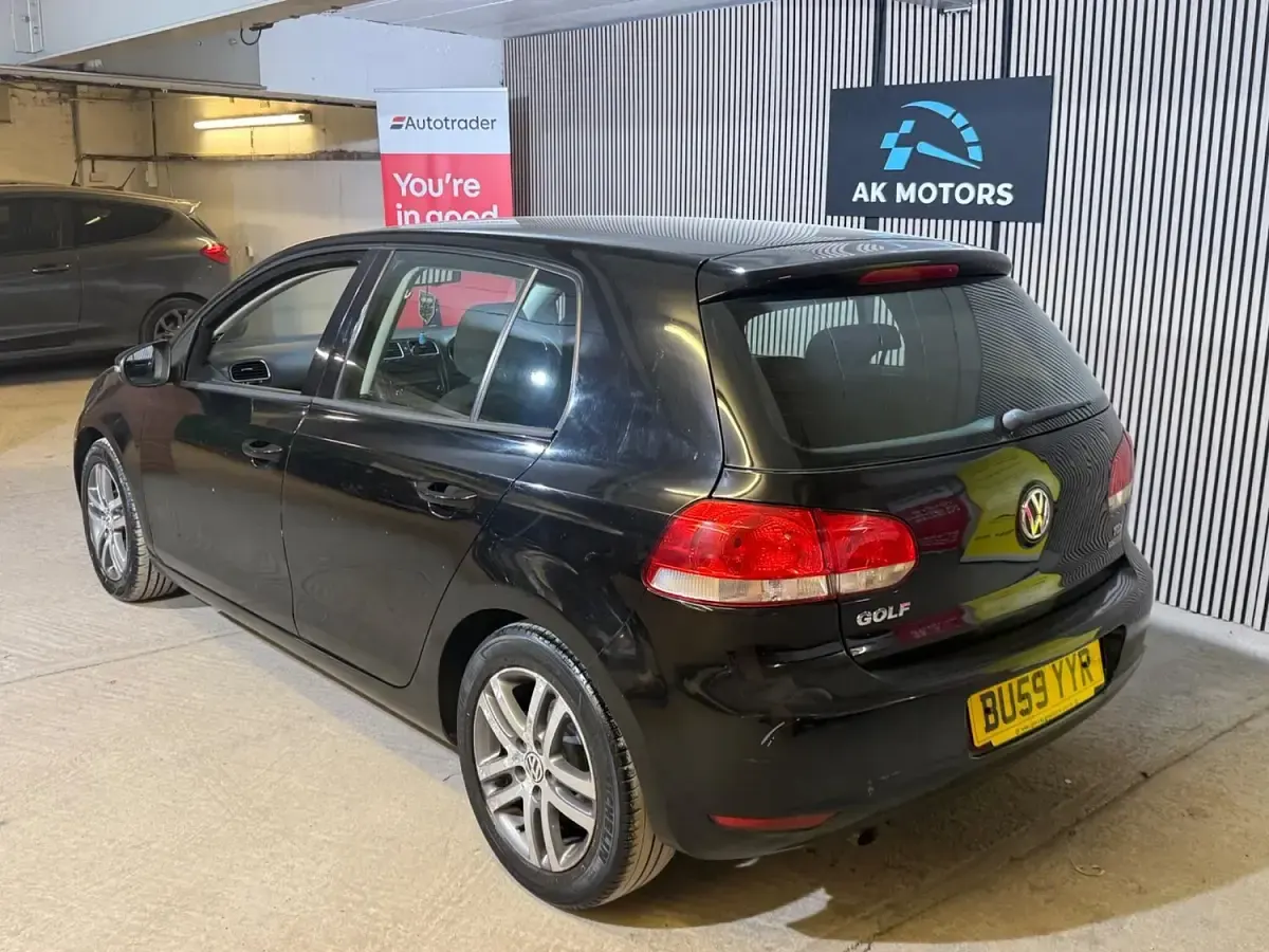 Used VW Golf VI SE 105 HP (77 kW) 2009 Black Hatchback