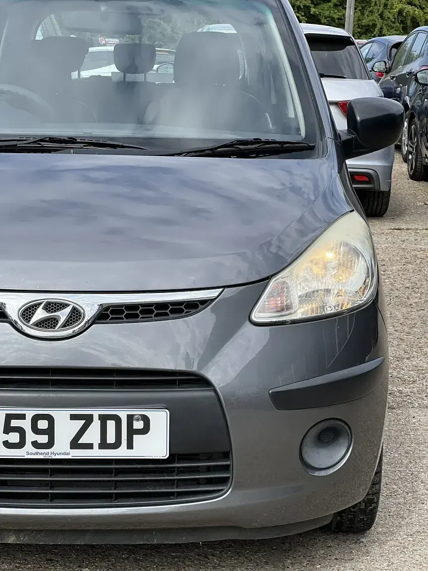 Used Hyundai i10 Classic 77 HP (56 kW) 2009 Grey Hatchback