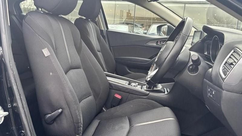 Used Mazda 3 Inclusive 121 HP (88 kW) 2018 Black Hatchback