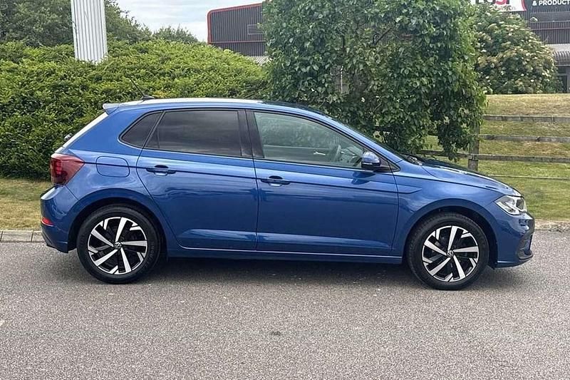 Used VW Polo Match 95 HP (69 kW) 2024 Blue Hatchback