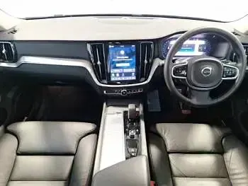 Used Volvo V60 Plus 197 HP (144 kW) 2025 Black Estate