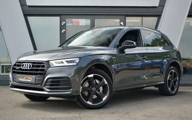 Used Audi Q5 Black Edition 190 HP (139 kW) 2019 SUV