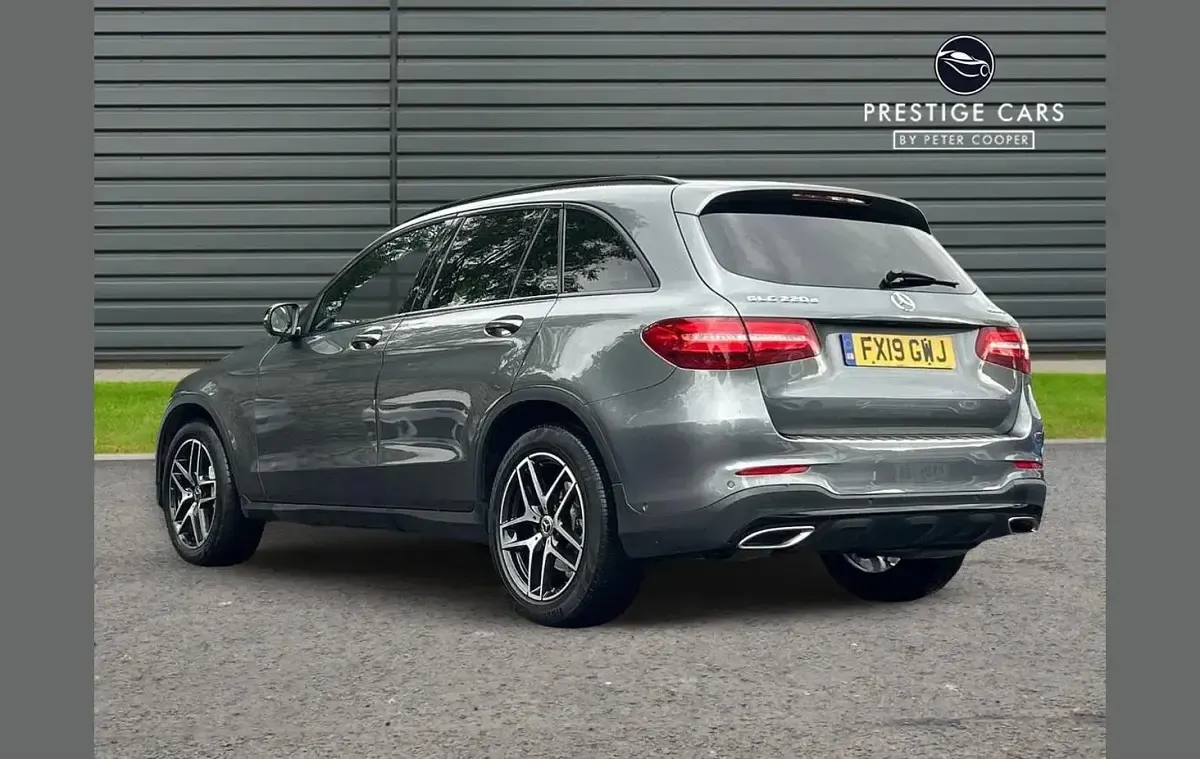 Second-hand Mercedes GLC220 AMG 168 CP (123 kW) 2019 Gri SUV