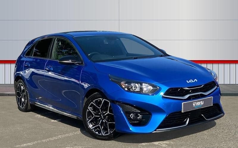 Used 2024 Kia Ceed GT-Line Hatchback | £14,998 (Good price) - Image 1/4