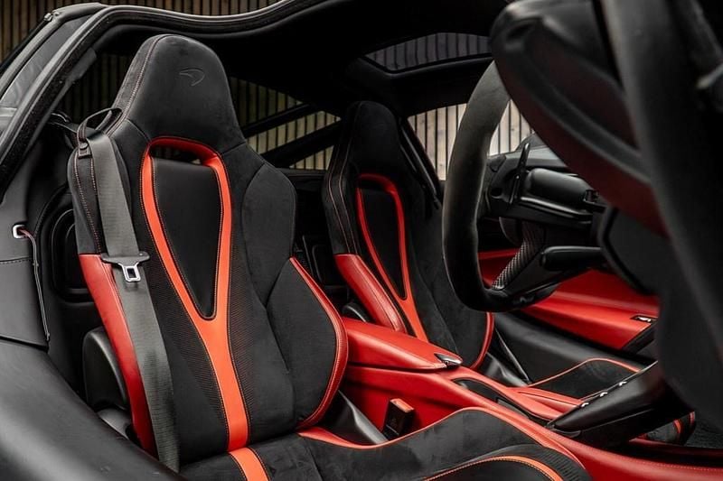 Used McLaren 720S 720 HP (529 kW) 2018 Blue Coupe