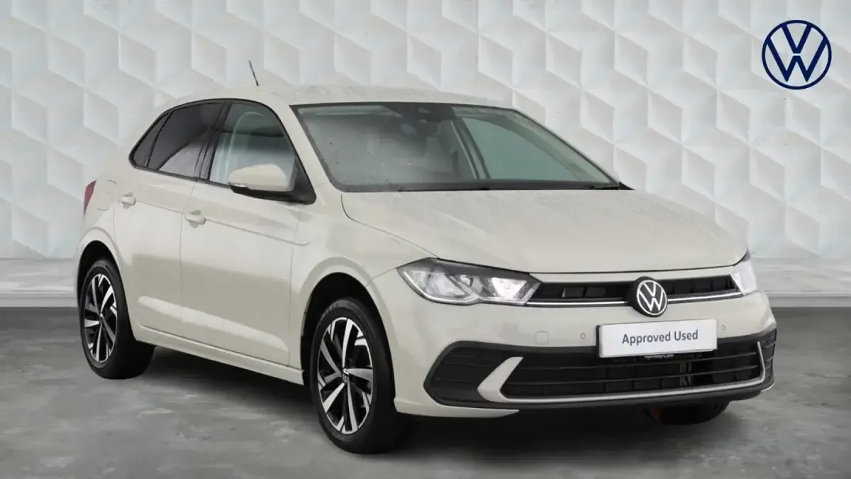 Usado VW Polo Match 95 HP (69 kW) 2024 Cinzento Citadino
