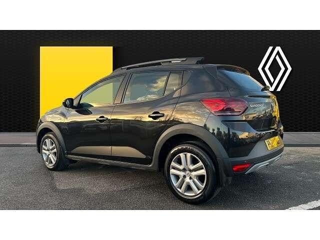 Used Dacia Sandero Comfort 90 HP (66 kW) 2022 Black SUV