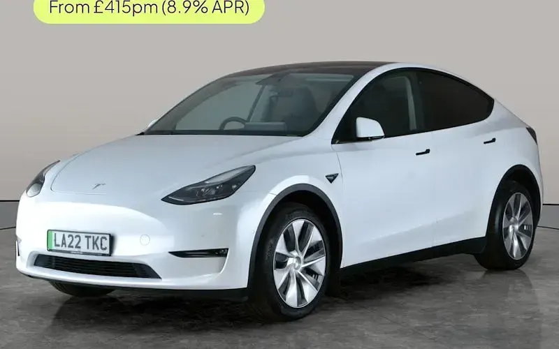 Begagnad Tesla Model Y Long Range AWD 286 kW (389 HK) 2025 SUV
