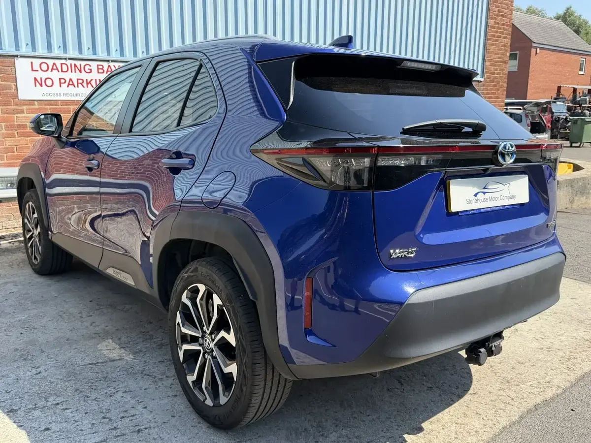 Used Toyota Yaris Cross Design 2021 Blue SUV
