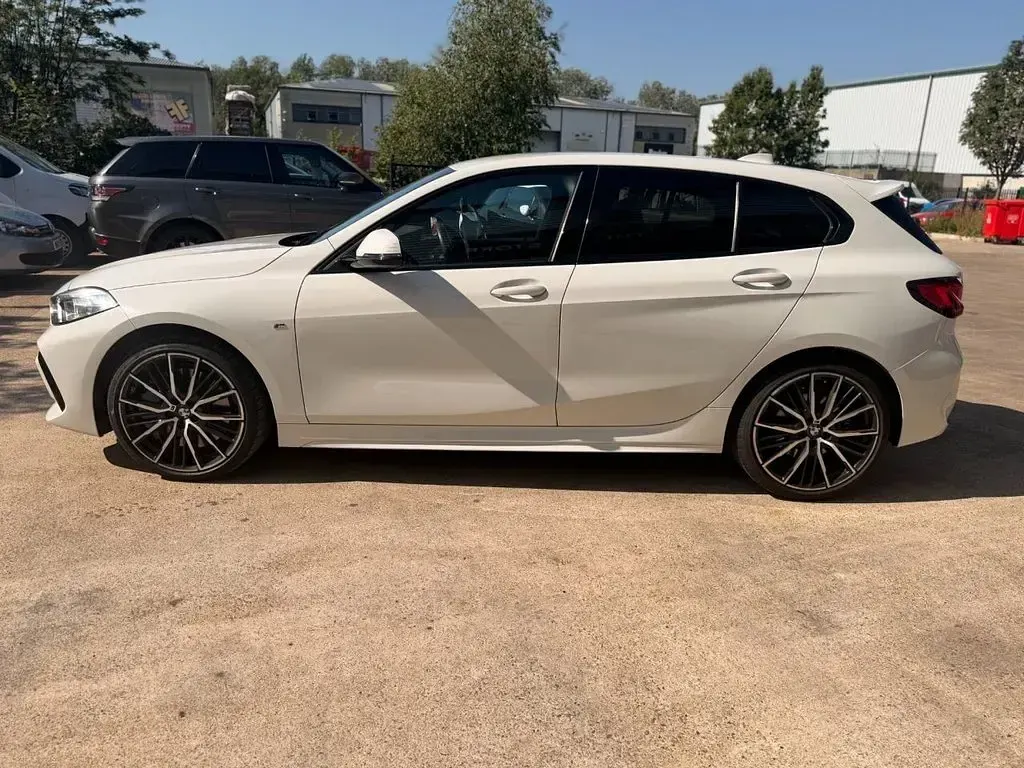 Used BMW 116 M Sport 116 HP (85 kW) 2024 White Hatchback