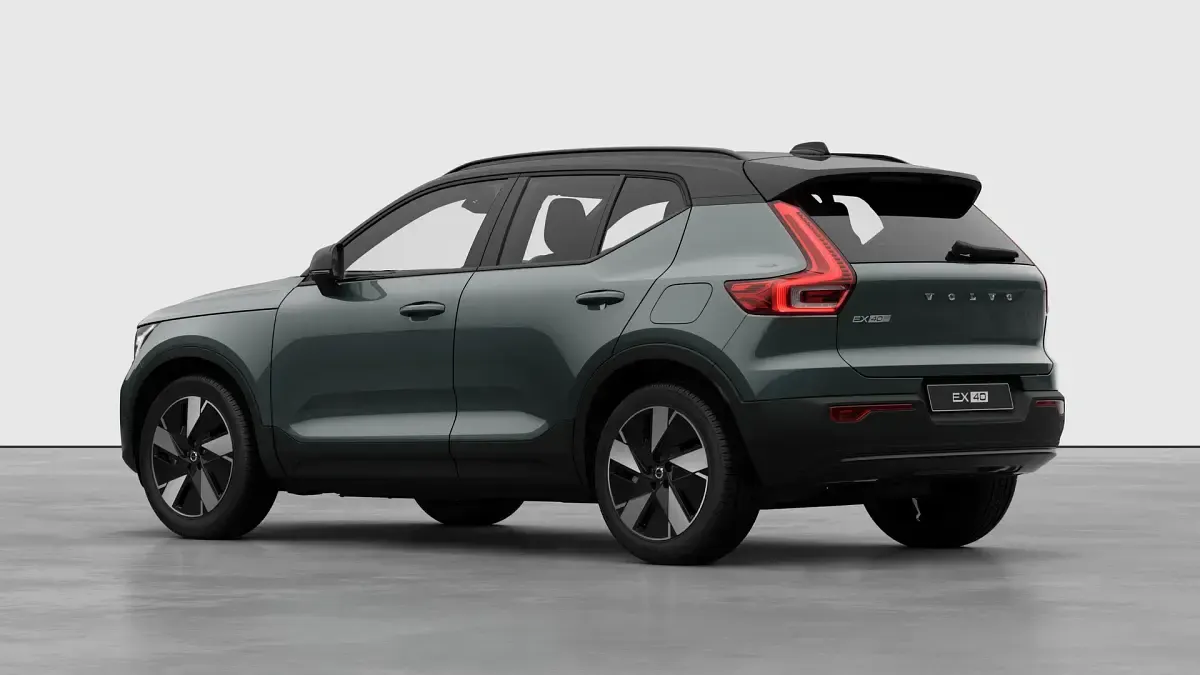 New Volvo EX40 Plus 185 kW (252 HP) 2026 Forest lake SUV
