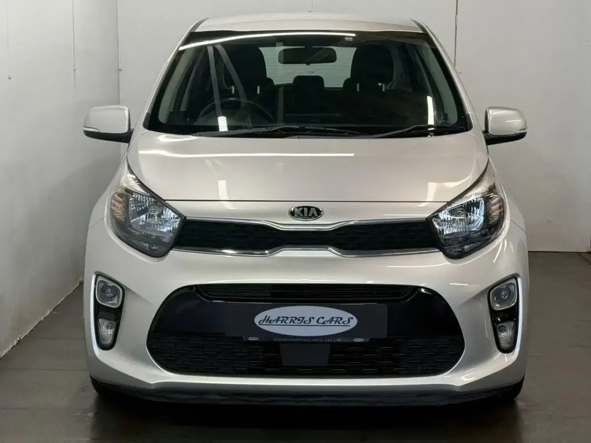 Used Kia Picanto 83 HP (61 kW) 2018 Silver Hatchback