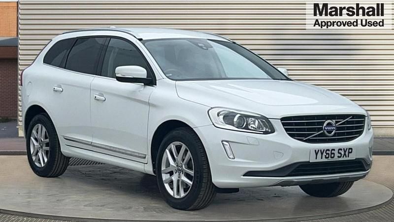 Ice white Used 2016 Volvo XC60 SE Lux SUV | £14,623 (Fair price) - Image 1/4