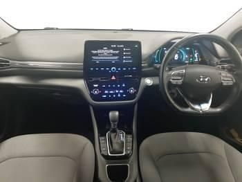 Used Hyundai Ioniq Premium 141 HP (103 kW) 2022 White Hatchback