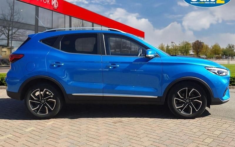 Usado MG ZS Exclusive 106 HP (77 kW) 2023 Azul SUV