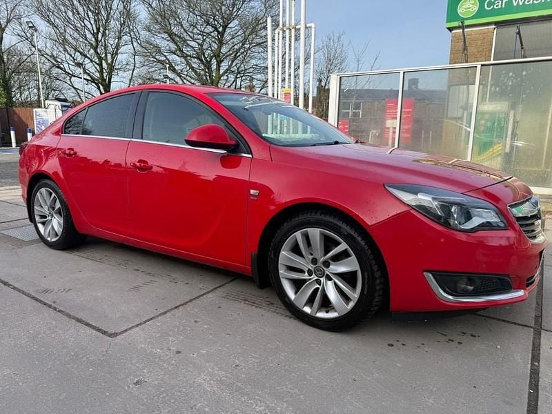 Second-hand Vauxhall Insignia SRi 136 CP (100 kW) 2017 Roșu Hatchback