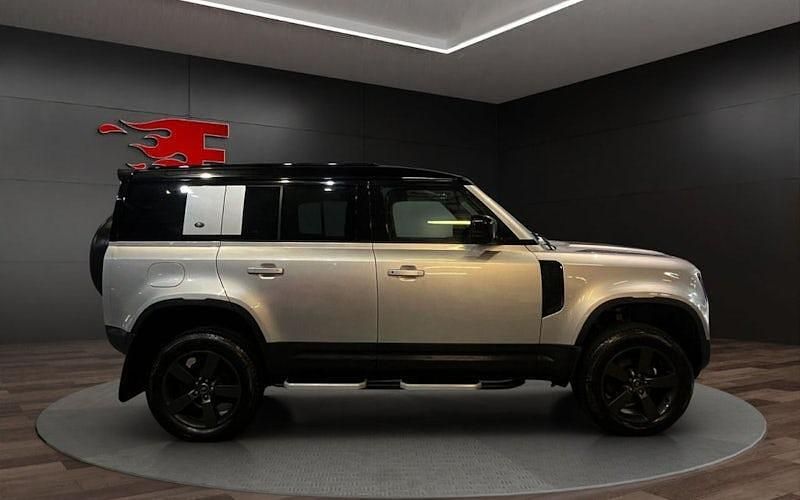 Usado Land Rover Defender First Edition 241 HP (177 kW) 2020 Prateado SUV
