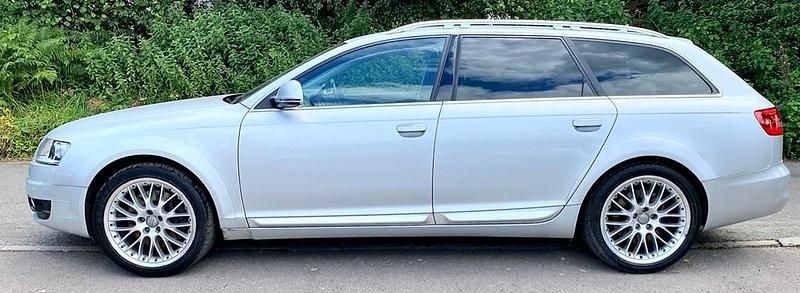 Used Audi A6 Allroad Advanced 242 HP (177 kW) 2011 Silver Estate