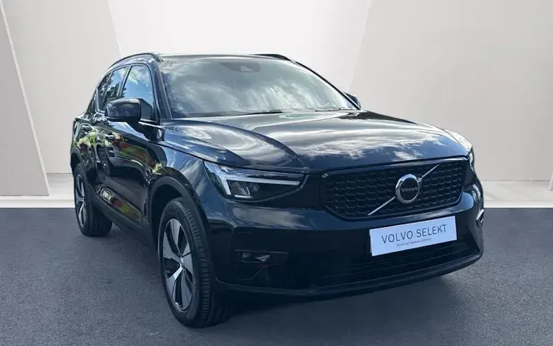 Used Volvo XC40 Plus 211 HP (155 kW) 2023 SUV